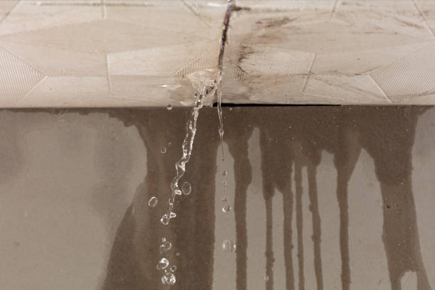 Professional Sewage Cleanup technician working in Grandview, OK